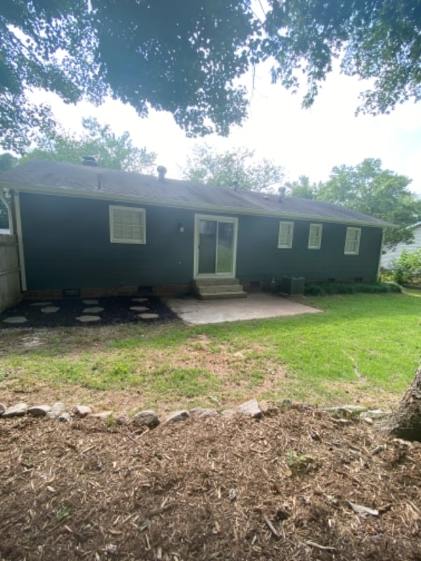 Building Photo - 5912 Wintergreen Dr