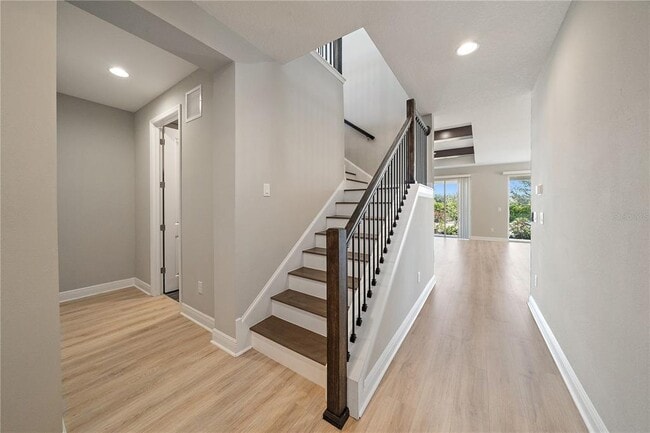 Building Photo - 4749 Antrim Dr