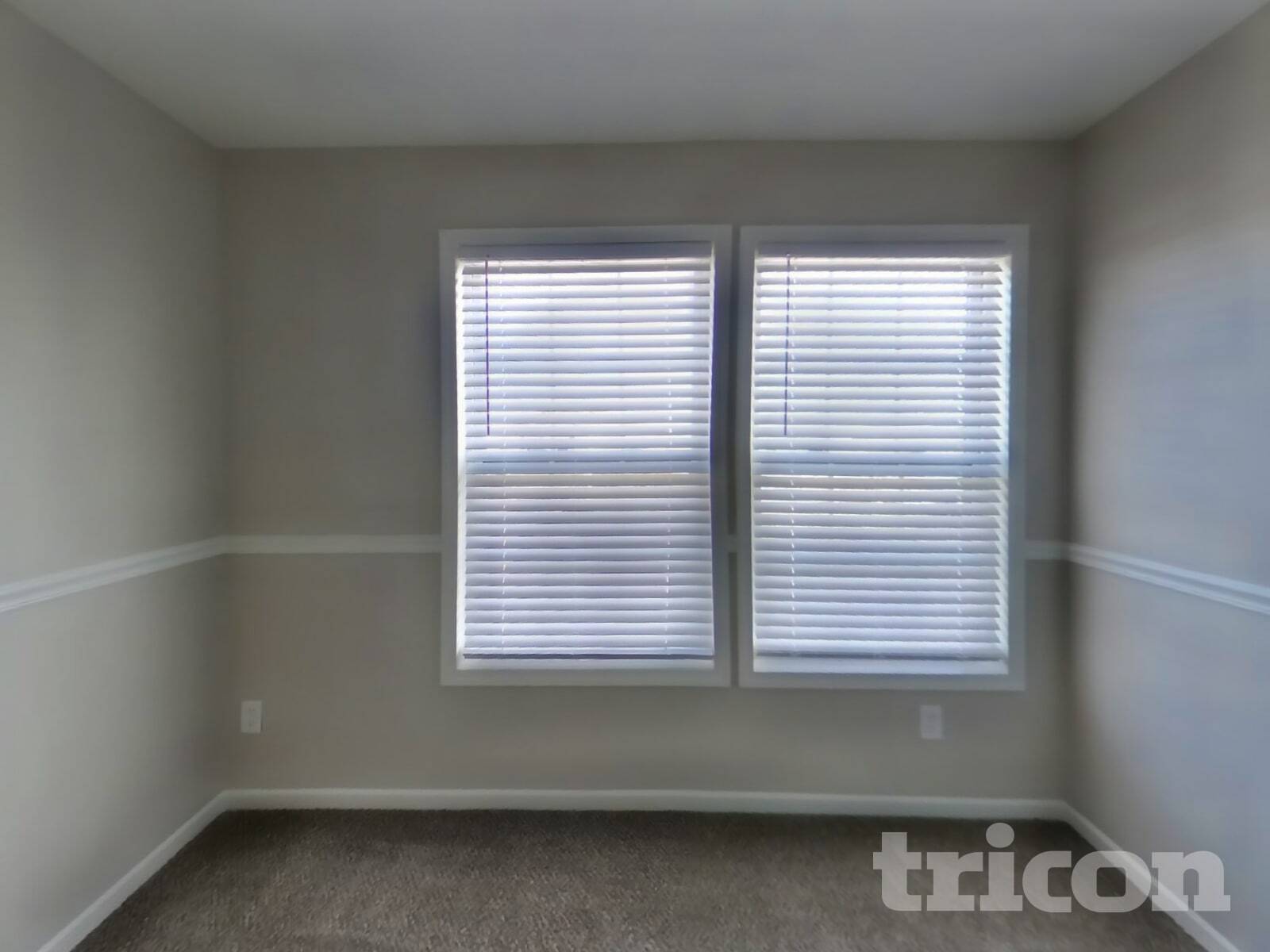 Building Photo - 10875 Grace Dr