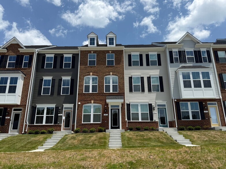 Building Photo - 145 Spring Gate Ln
