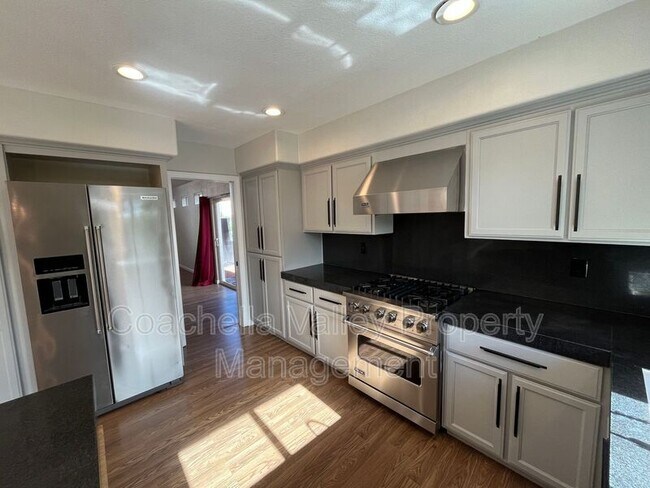 Building Photo - 69731 Willow Ln