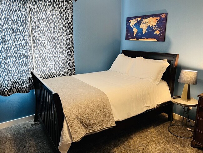 Building Photo - 3112 Rock Creek Dr