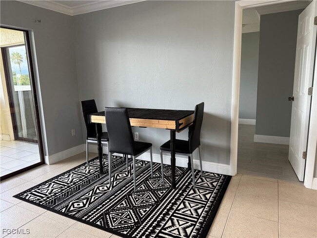 Building Photo - 7012 Constitution Blvd