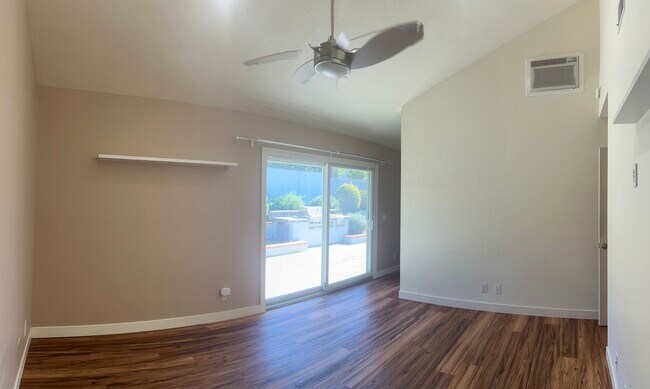 Building Photo - 14852 Rattan St