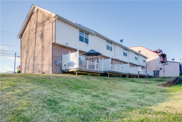 Building Photo - 202 Spence Ln