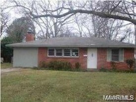 Building Photo - 738 Karen Rd