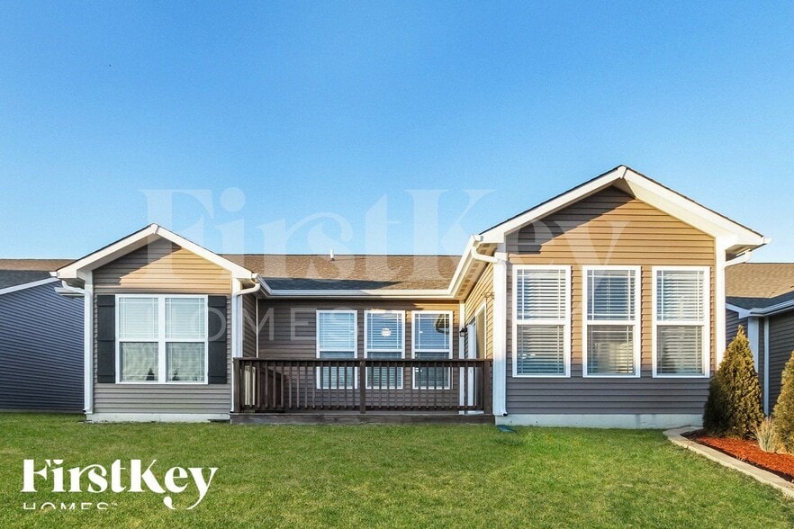 Building Photo - 1341 Blackthorne Trail N