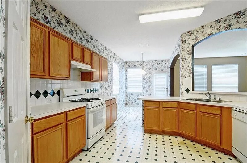 Building Photo - 720 Dandelion Dr