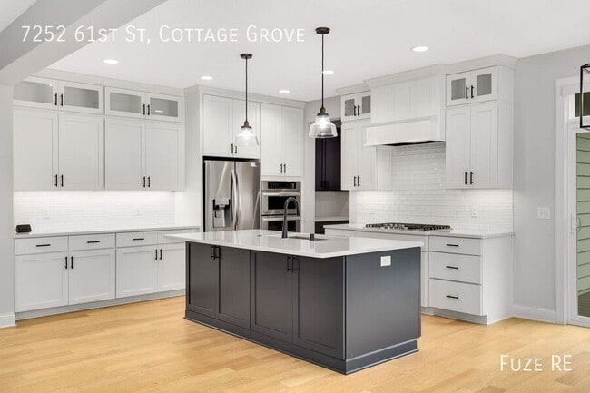 Building Photo - 7252 61st St S