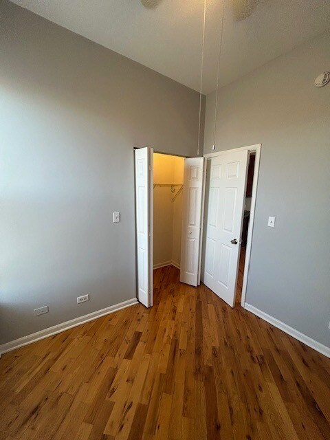 Building Photo - 2300 S Ridgeway Ave