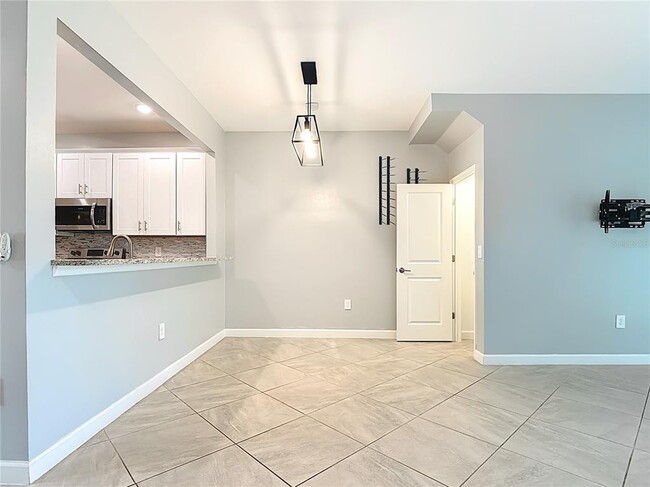 Building Photo - 14119 Pine Lodge Ln
