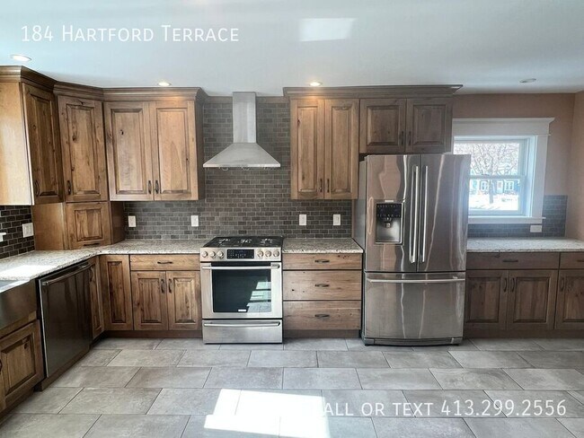 Building Photo - 184 Hartford Terrace
