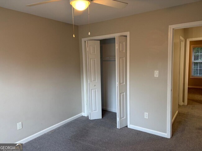 Building Photo - 1105 Trumpet Vine Ct SE