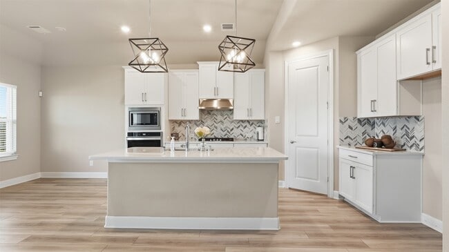 Building Photo - 21450 Petherton Dr