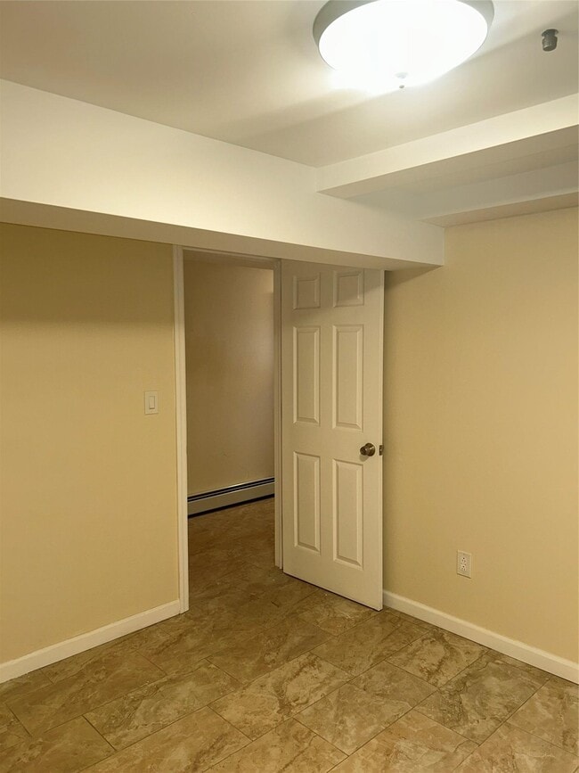 Building Photo - 347 Martense St