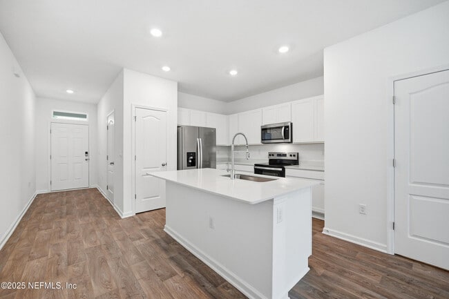 Building Photo - 5661 Coppers Edge Ln