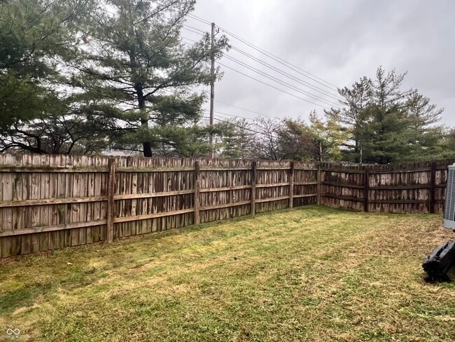 Building Photo - 4923 Peony Pl