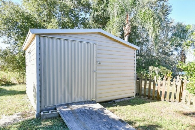 Building Photo - 2731 Verde Terrace