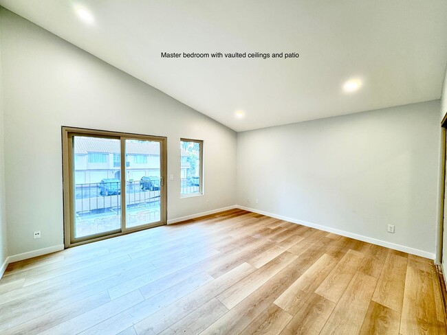 Building Photo - FULLY REMODELED: Spacious 3 bedroom condo in San Marcos With AC