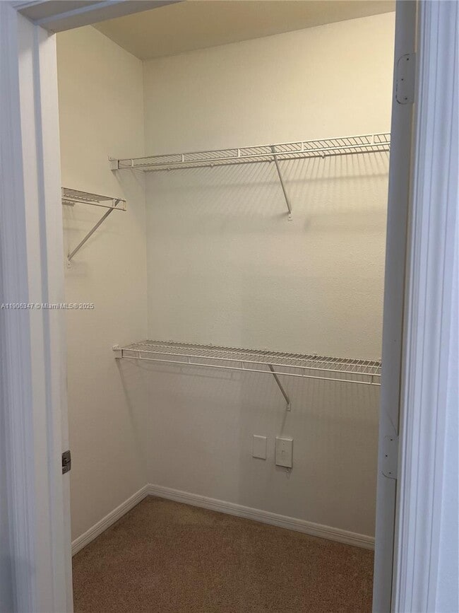 Building Photo - 6529 Emerald Dunes Dr