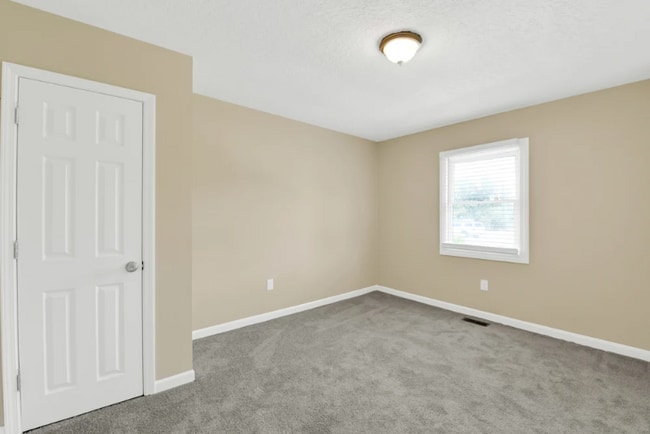 Building Photo - 2103 Concord Lake Rd