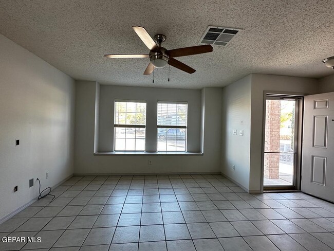 Building Photo - 6173 Snowy River Pl