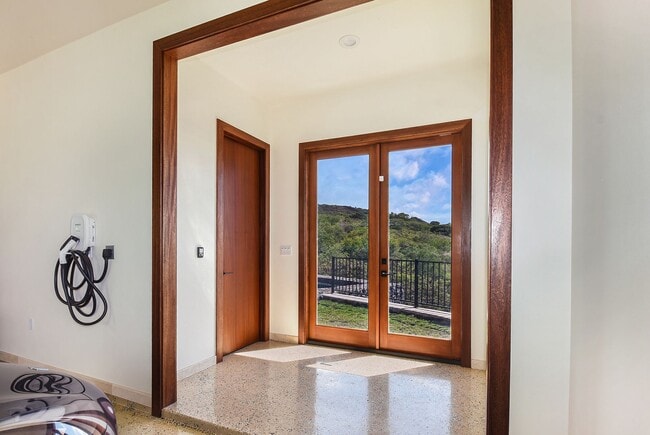 Building Photo - Stunning New Custom Home in Bayview Estates – Your Slice of Paradise