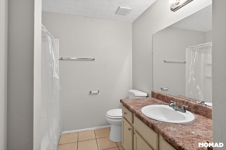 Building Photo - 2319 Wingfoot Pl