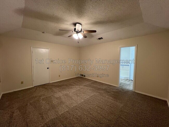 Building Photo - 7808 Mallard Ln
