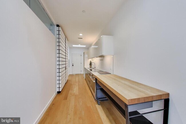 Building Photo - 57 N St NW