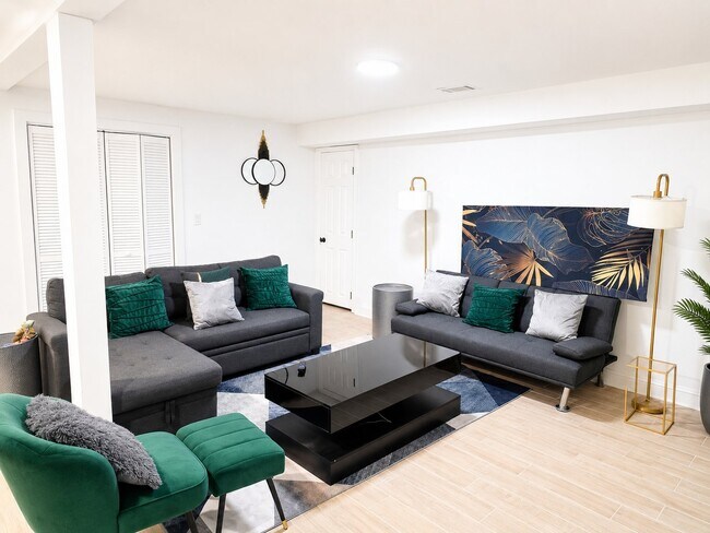 Building Photo - 2097 Verbena St NW