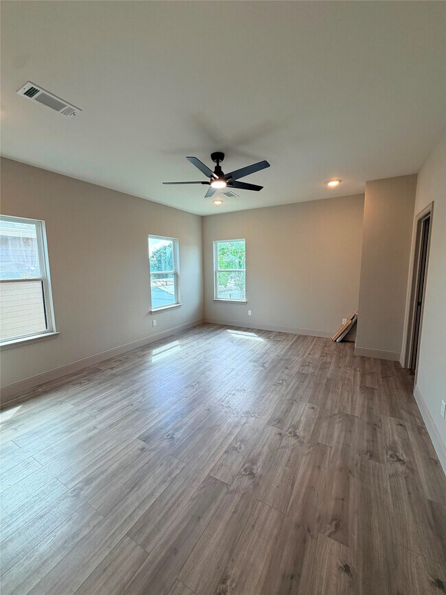 Building Photo - 130 Flamingo Bight S
