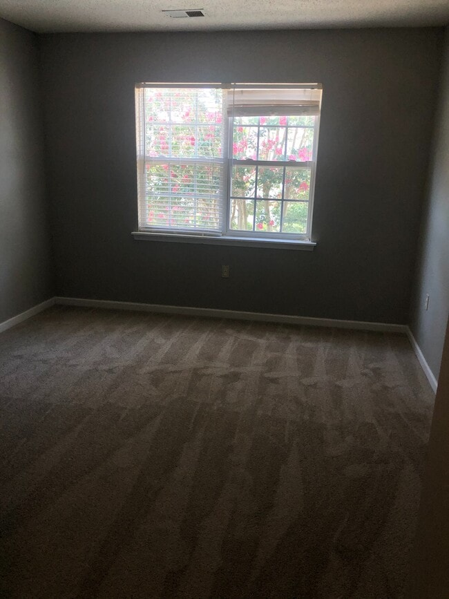 Building Photo - 12227 Paperbark Cir