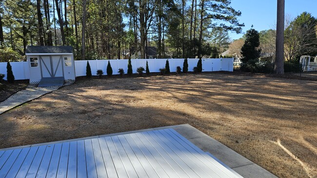 Building Photo - 106 Antler Ln