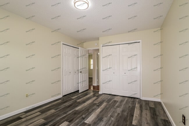 Building Photo - 1316 Cave Springs Estate Dr