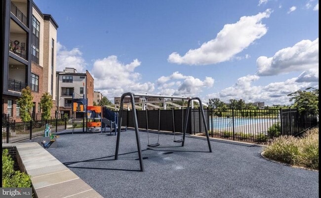 Building Photo - 22143 Penelope Heights Terrace