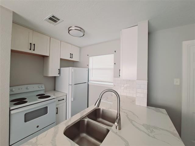 Building Photo - 817 Bluebird Dr