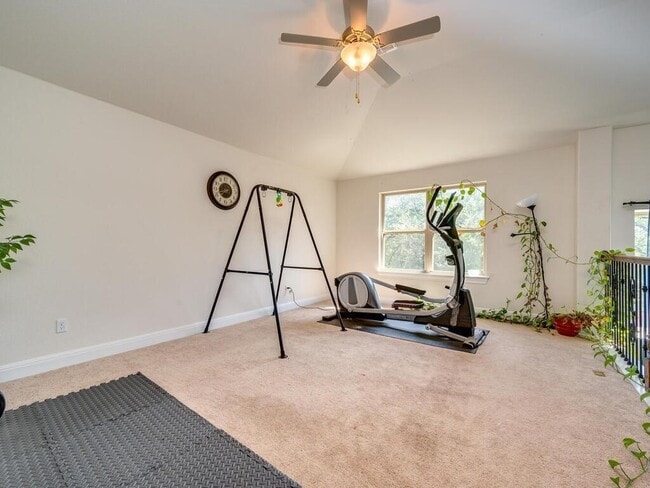 Building Photo - 4504 Tanglewood Estates Dr