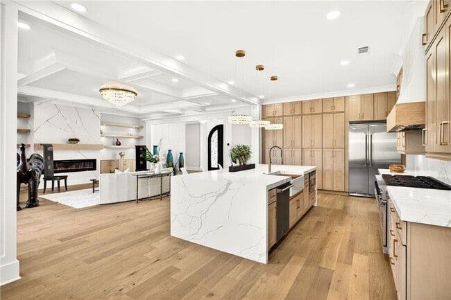 Building Photo - 403 Thunder Rd