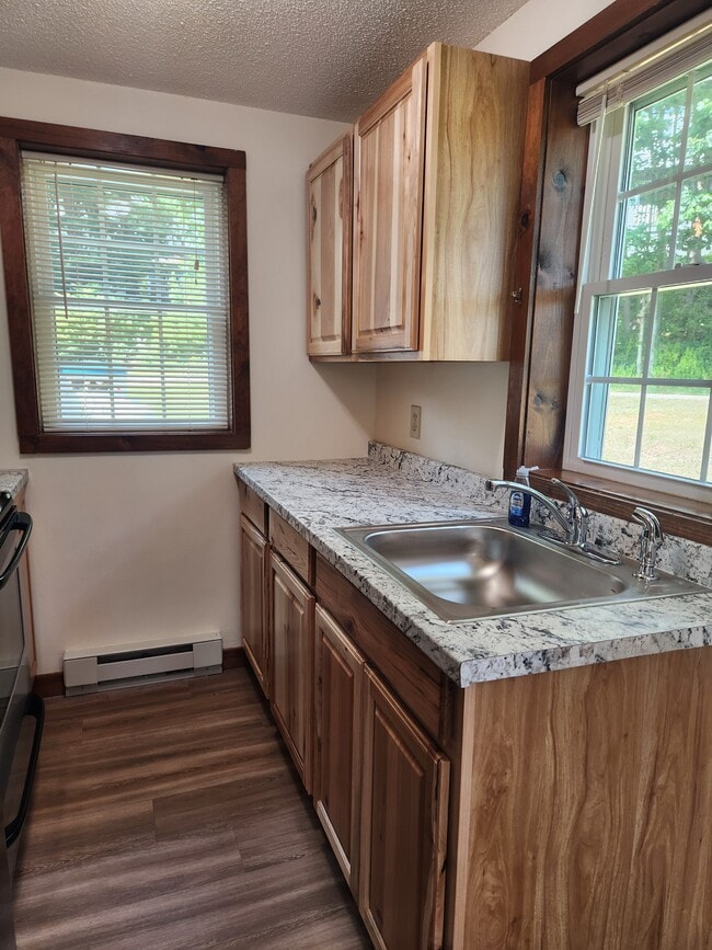 Building Photo - 80 Noyes Rd