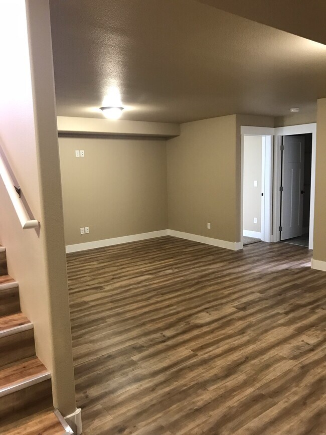 Building Photo - 3026 Hunters Ridge Loop