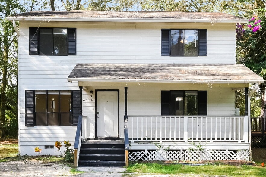 Primary Photo - 4314 Pine Hills Cir