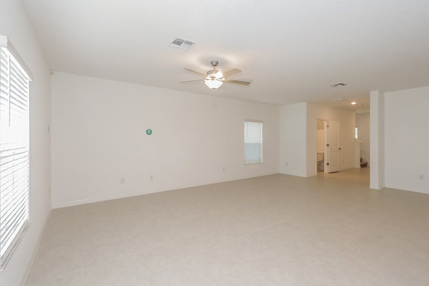 Building Photo - 17903 Blissful Stars Dr