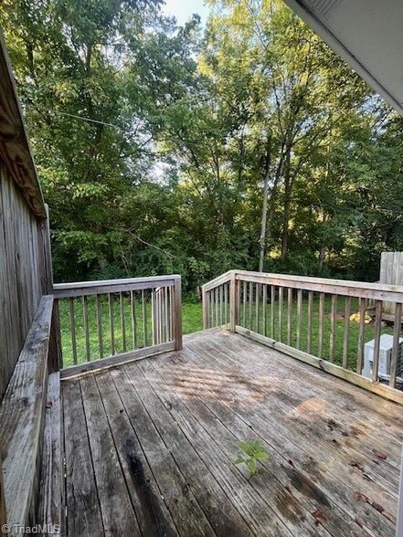 Building Photo - 1309 W Ridge St