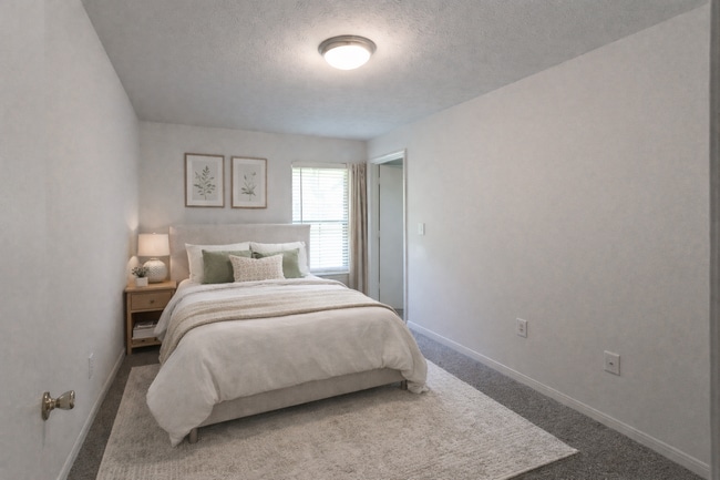 Interior Photo - The Grayson