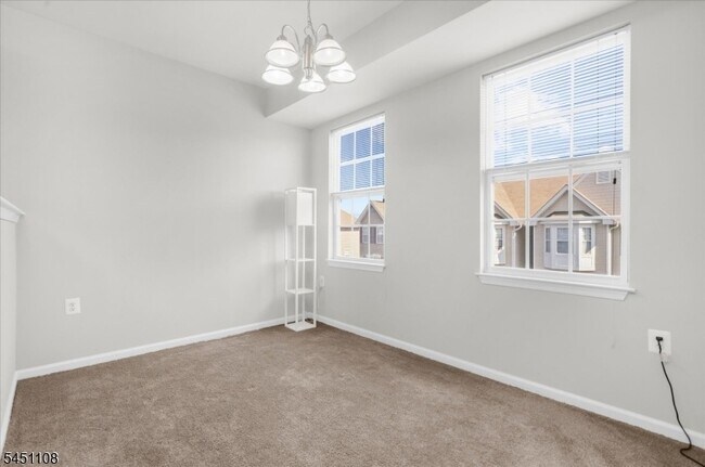 Building Photo - 123 Conover Terrace