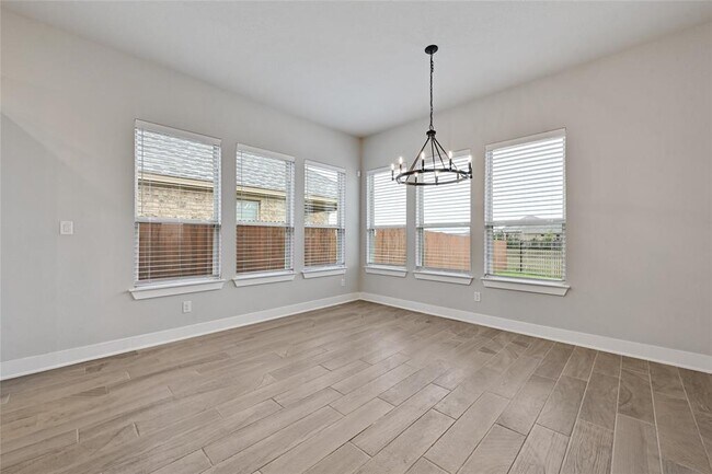 Building Photo - 428 Texon Dr