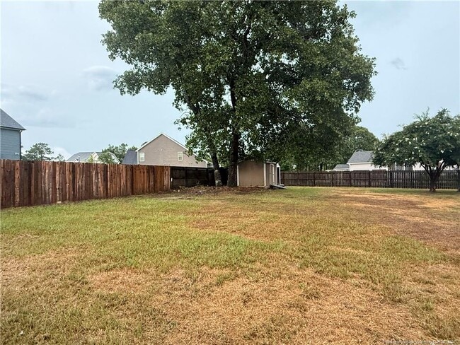 Building Photo - 333 Montana Ln