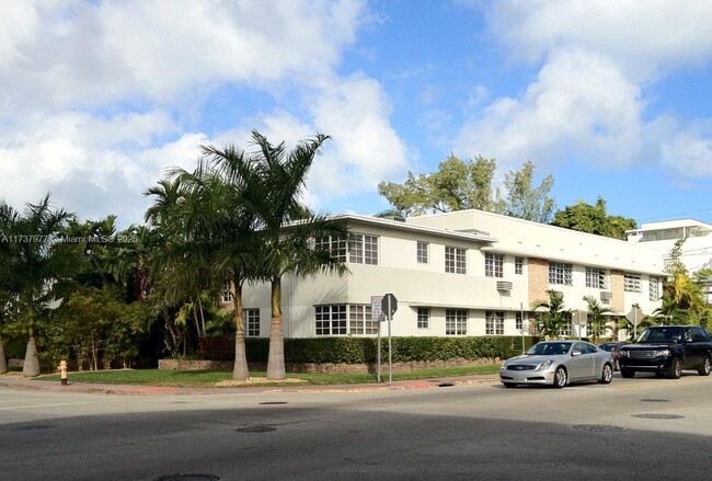 Building Photo - 1601 Lenox Ave.