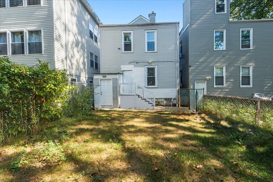 Building Photo - 871 S 19th St